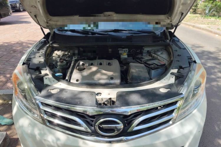 Used GAC Trumpchi GS5 2014 2.0L Automatic Two-Wheel Drive Deluxe Edition Engine Bay