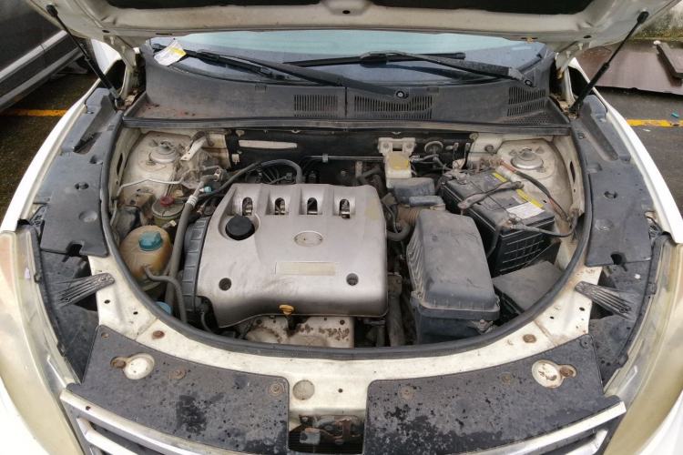 Used GAC Trumpchi GS5 2014 2.0L Automatic Two-Wheel Drive Deluxe Edition Engine Bay