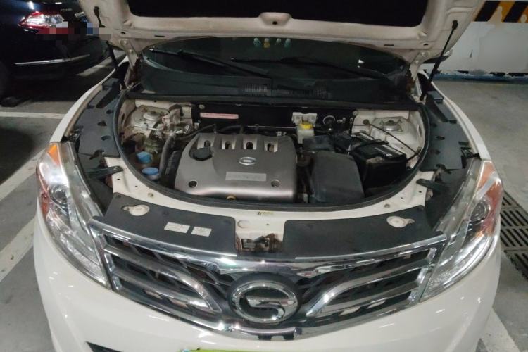 Used GAC Trumpchi GS5 2014 2.0L Automatic Two-Wheel Drive Deluxe Edition Engine Bay