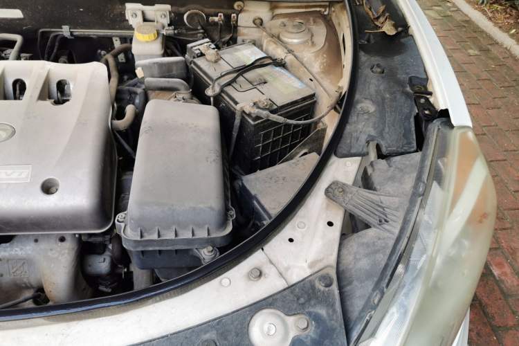 Used GAC Trumpchi GS5 2014 2.0L Manual Two-Wheel Drive Anniversary Value Edition Engine Bay Left