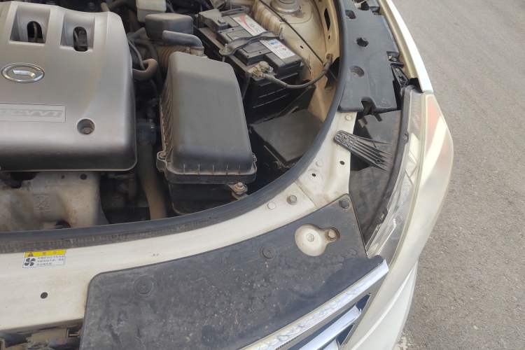 Used GAC Trumpchi GS5 2014 2.0L Manual Two-Wheel Drive Anniversary Value Edition Engine Bay Left