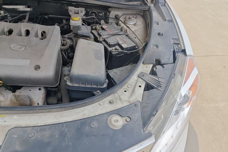 Used GAC Trumpchi GS5 2014 2.0L Automatic Two-Wheel Drive Anniversary Value Edition Engine Bay Left