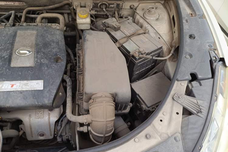 Used GAC Trumpchi GS5 2014 1.8T Automatic Two-Wheel Drive Supreme Edition Engine Bay Left