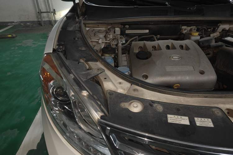 Used GAC Trumpchi GS5 2014 2.0L Automatic Two-Wheel Drive Anniversary Value Edition Engine Bay Right