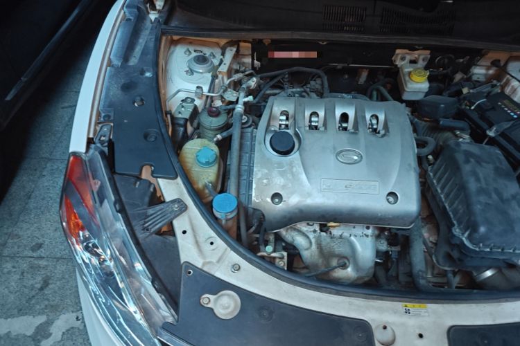 Used GAC Trumpchi GS5 2014 2.0L Automatic Two-Wheel Drive Anniversary Value Edition Engine Bay Right