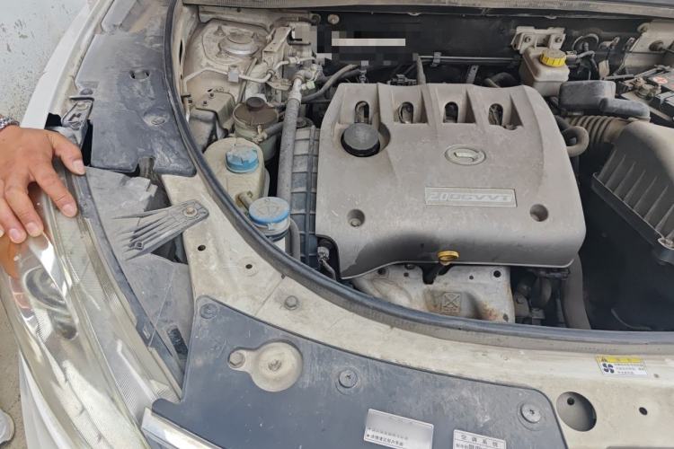Used GAC Trumpchi GS5 2014 2.0L Automatic Two-Wheel Drive Anniversary Value Edition Engine Bay Right