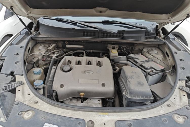 Used GAC Trumpchi GS5 2014 2.0L Automatic Two-Wheel Drive Deluxe Edition Engine Bay
