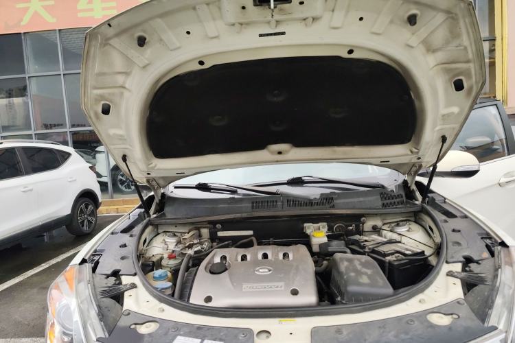 Used GAC Trumpchi GS5 2014 2.0L Manual Two-Wheel Drive Anniversary Value Edition Engine Bay