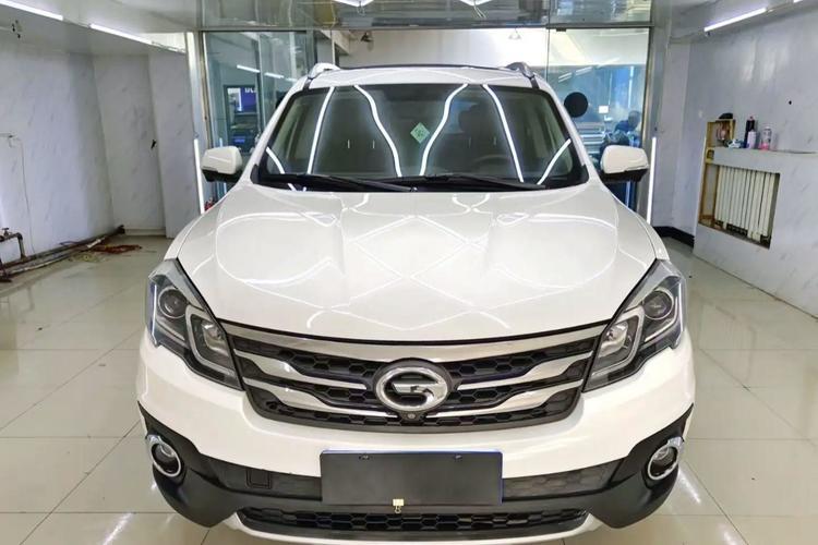 Used GAC Trumpchi GS5 2014 2.0L Automatic Two-Wheel Drive Anniversary Value Edition Exterior 2