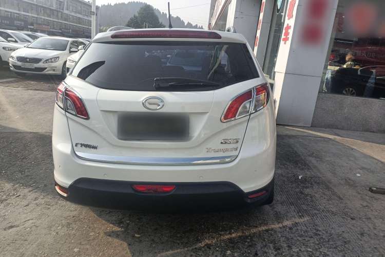 Used GAC Trumpchi GS5 2014 2.0L Automatic Two-Wheel Drive Deluxe Edition Exterior 4