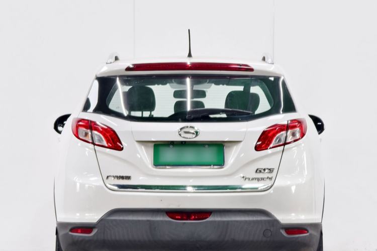 Used GAC Trumpchi GS5 2014 2.0L Automatic Two-Wheel Drive Anniversary Value Edition Exterior 4