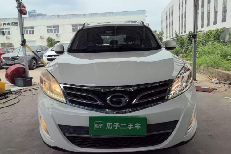 Used GAC Trumpchi GS5 2014 2.0L Automatic Two-Wheel Drive Anniversary Value Edition Front