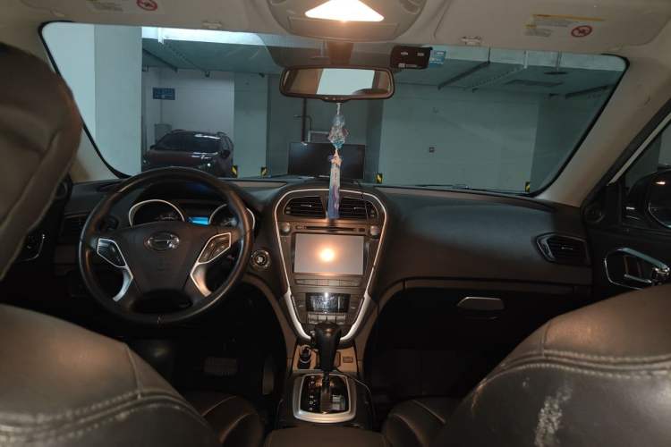 Used GAC Trumpchi GS5 2014 2.0L Automatic Two-Wheel Drive Anniversary Value Edition Headliner