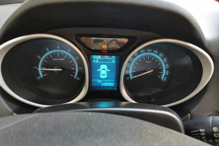 Used GAC Trumpchi GS5 2014 2.0L Manual Two-Wheel Drive Anniversary Value Edition Instrument Cluster