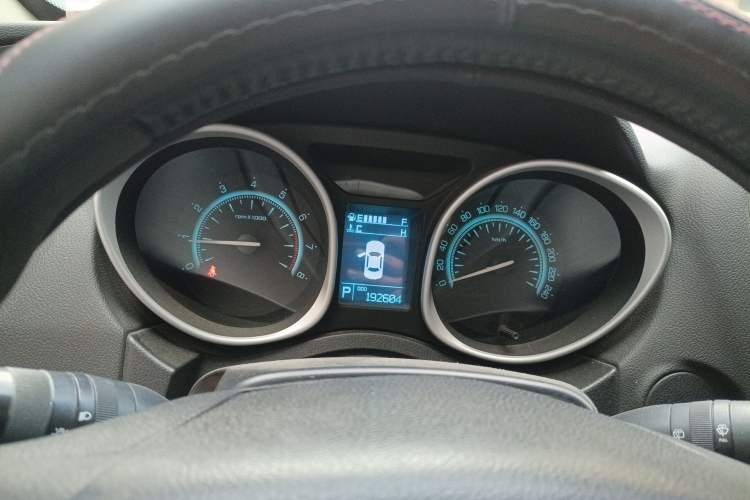 Used GAC Trumpchi GS5 2014 1.8T Automatic Two-Wheel Drive Supreme Edition Instrument Cluster