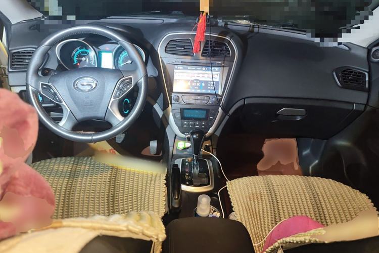 Used GAC Trumpchi GS5 2014 2.0L Automatic Two-Wheel Drive Deluxe Edition Interior 2