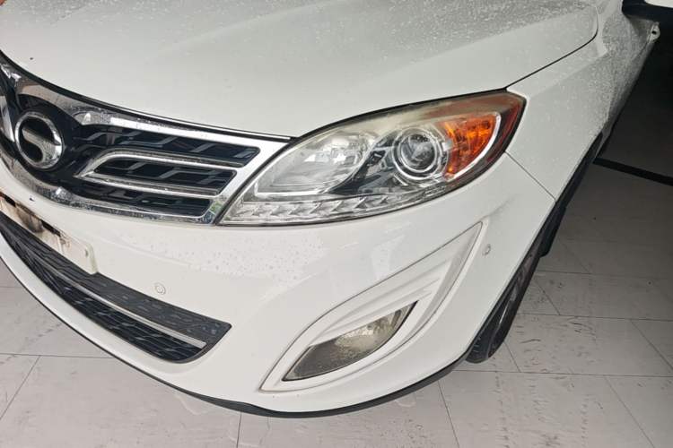 Used GAC Trumpchi GS5 2014 2.0L Automatic Two-Wheel Drive Deluxe Edition Left Front Headlight