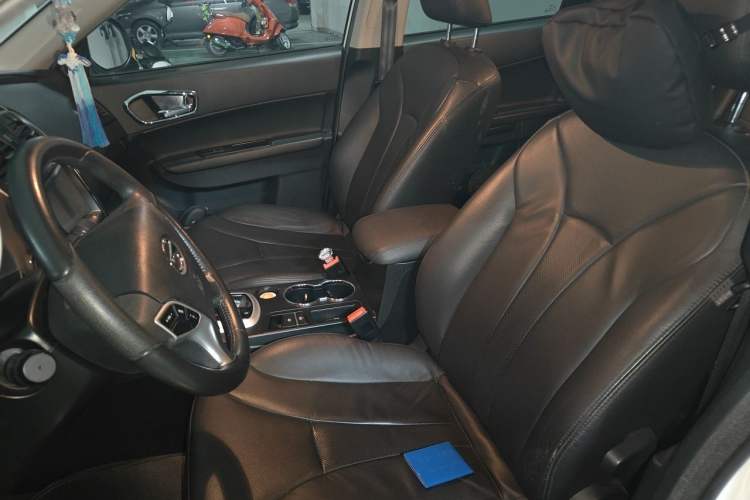 Used GAC Trumpchi GS5 2014 2.0L Automatic Two-Wheel Drive Anniversary Value Edition Left Front Seat