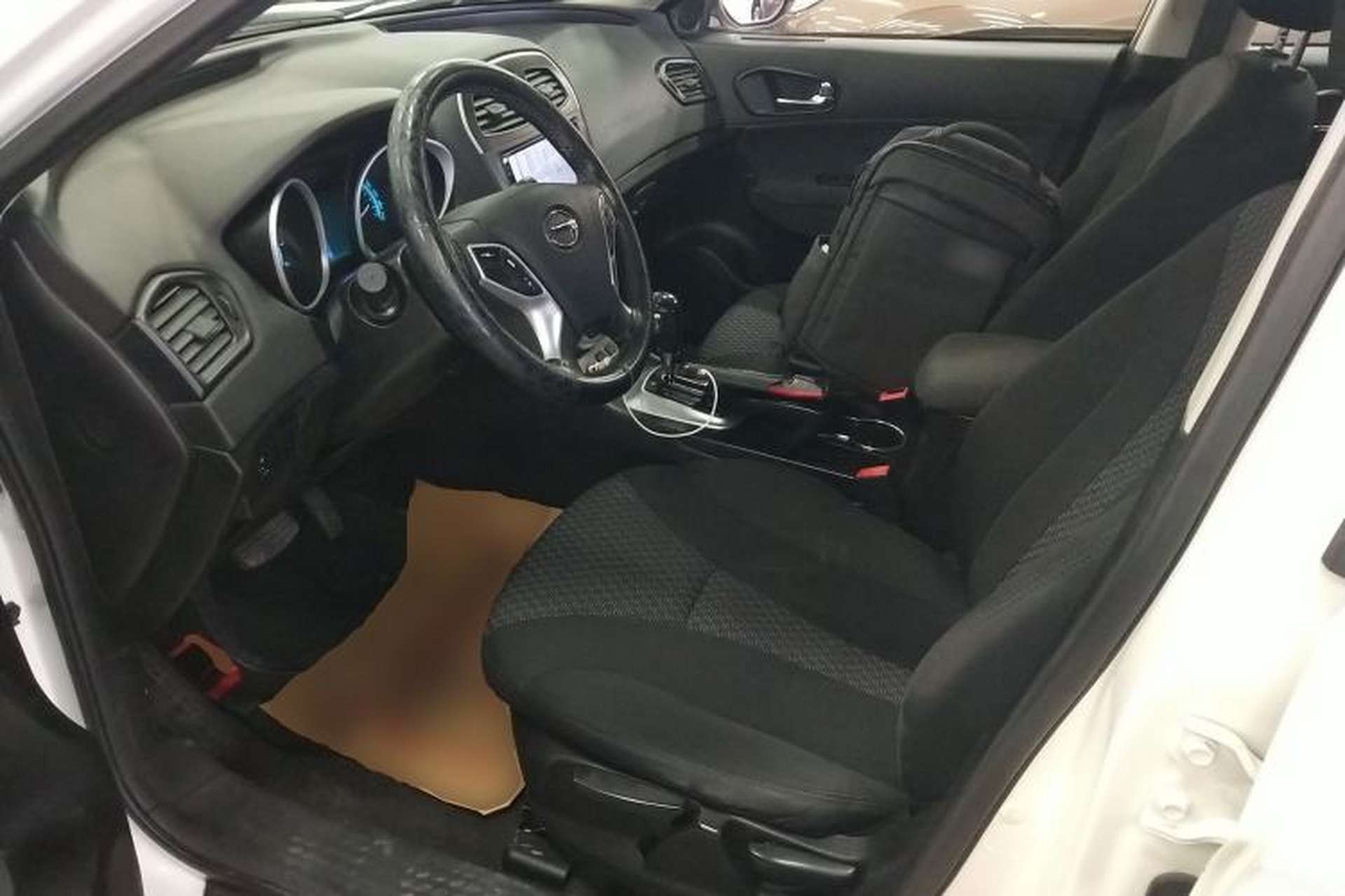 Used GAC Trumpchi GS5 2014 2.0L Automatic Two-Wheel Drive Deluxe Edition Left Front Seat