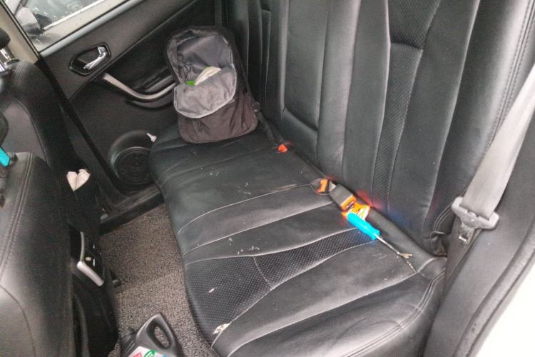 Used GAC Trumpchi GS5 2014 2.0L Automatic Two-Wheel Drive Deluxe Edition Left Rear Seat