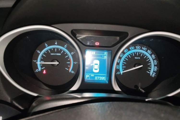 Used GAC Trumpchi GS5 2014 2.0L Automatic Two-Wheel Drive Deluxe Edition Odometer Close Up