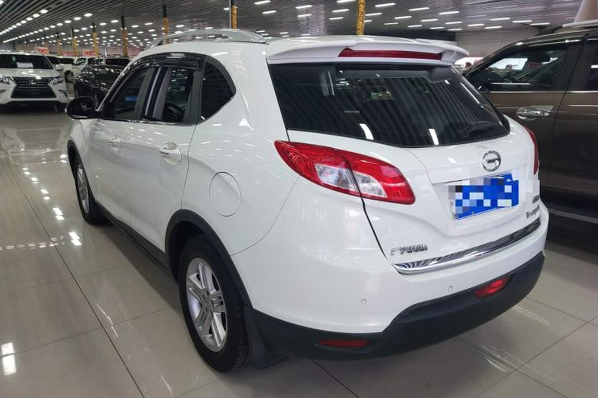 Used GAC Trumpchi GS5 2014 2.0L Automatic Two-Wheel Drive Deluxe Edition Rear Left 45 Deg