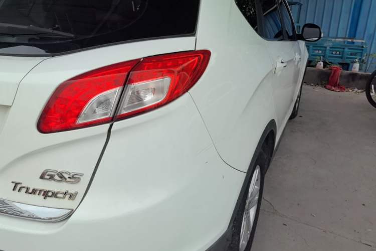 Used GAC Trumpchi GS5 2014 2.0L Automatic Two-Wheel Drive Anniversary Value Edition Right Rear Taillight
