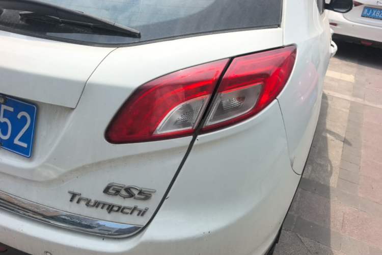 Used GAC Trumpchi GS5 2014 2.0L Automatic Two-Wheel Drive Deluxe Edition Right Rear Taillight