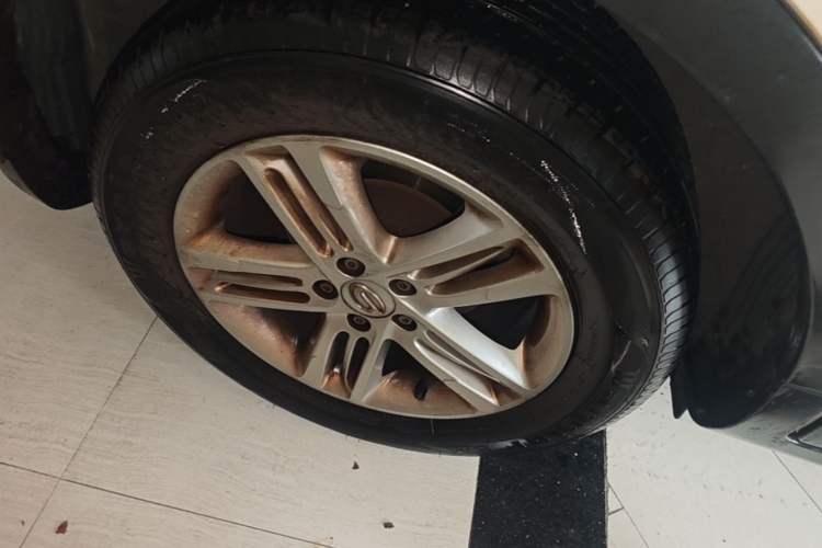 Used GAC Trumpchi GS5 2014 2.0L Automatic Two-Wheel Drive Deluxe Edition Right Rear Wheel Hub