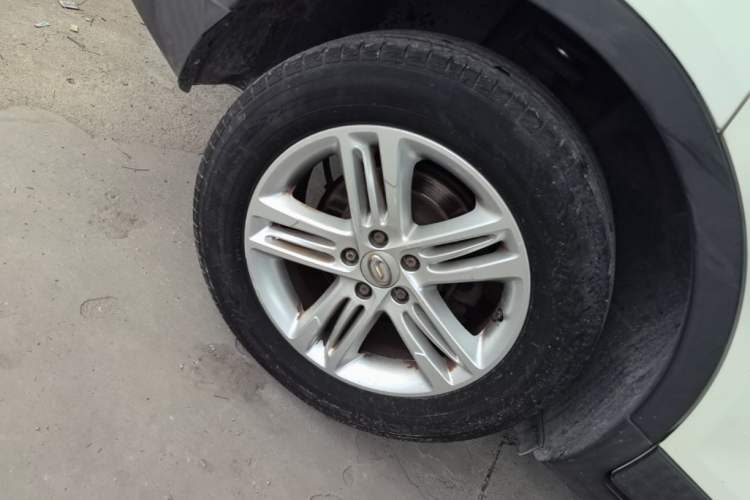 Used GAC Trumpchi GS5 2014 2.0L Automatic Two-Wheel Drive Anniversary Value Edition Right Rear Wheel Hub