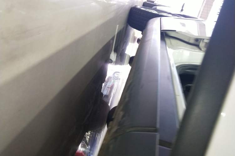 Used GAC Trumpchi GS5 2014 2.0L Automatic Two-Wheel Drive Deluxe Edition Right Side Sill