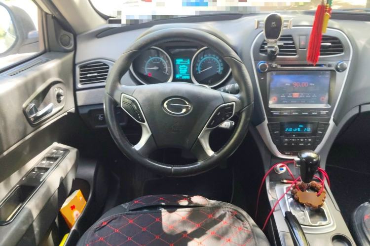 Used GAC Trumpchi GS5 2014 2.0L Automatic Two-Wheel Drive Deluxe Edition Steering Wheel