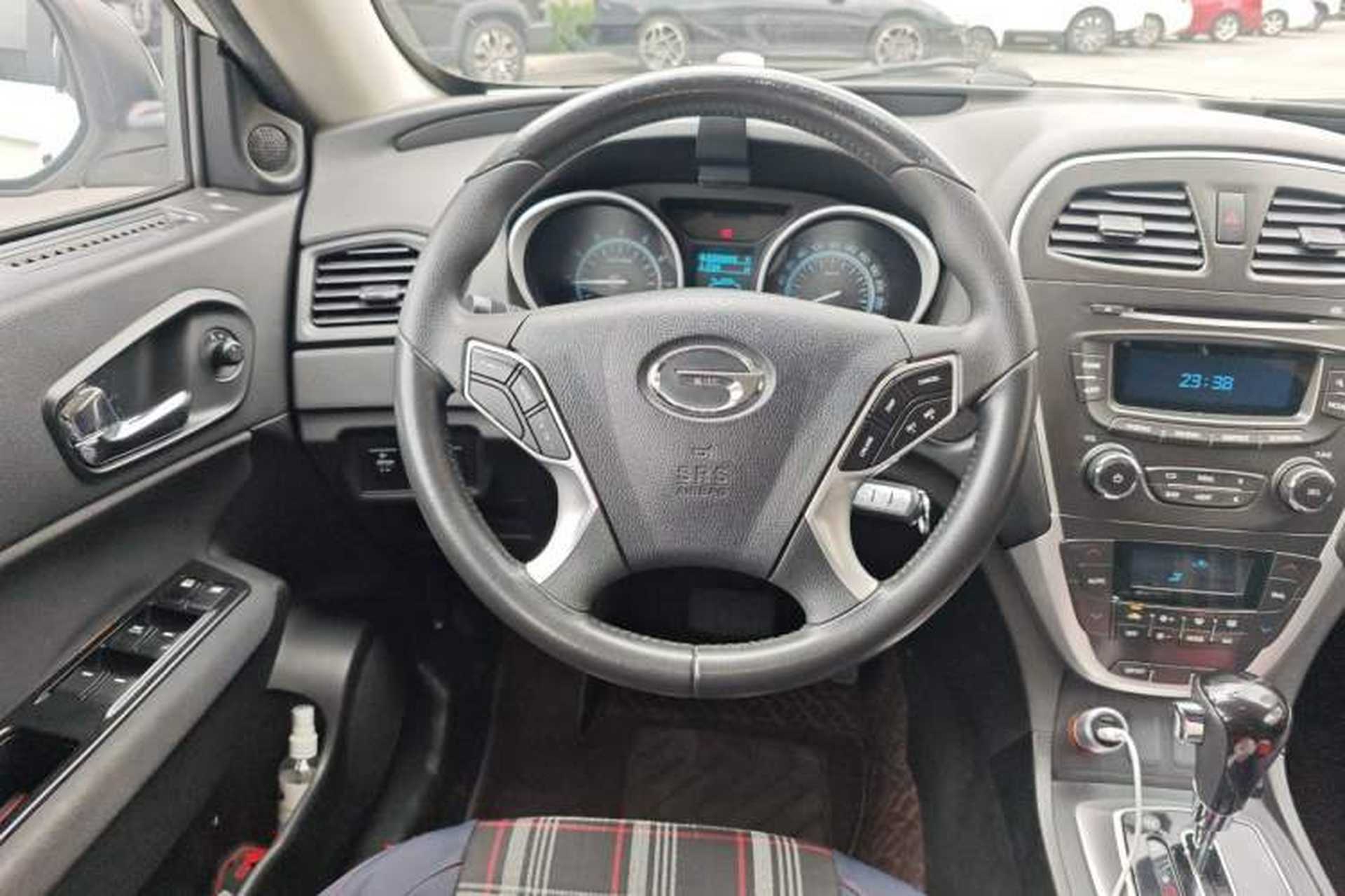 Used GAC Trumpchi GS5 2014 2.0L Automatic Two-Wheel Drive Deluxe Edition Steering Wheel