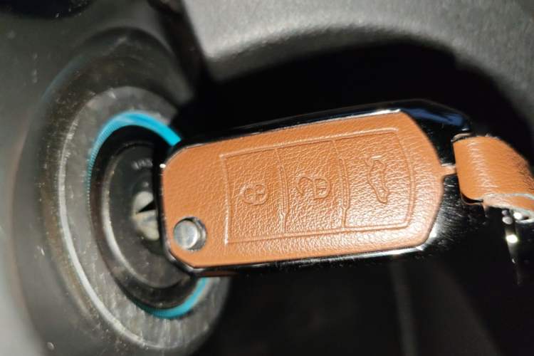 Used GAC Trumpchi GS5 2014 2.0L Automatic Two-Wheel Drive Deluxe Edition Vehicle Key