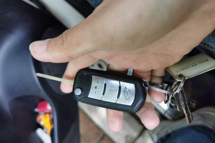 Used GAC Trumpchi GS5 2014 2.0L Manual Two-Wheel Drive Anniversary Value Edition Vehicle Key