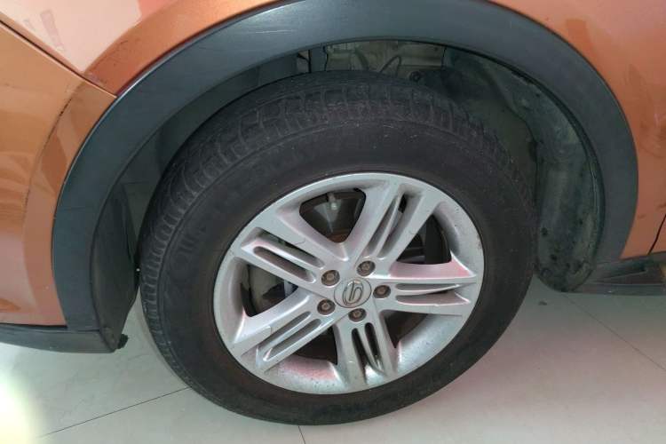 Used GAC Trumpchi GS5 2014 2.0L Automatic Two-Wheel Drive Deluxe Edition Exterior 7