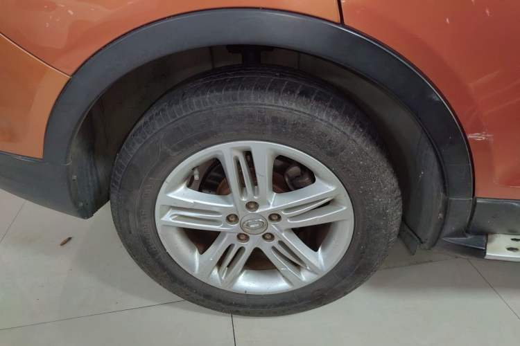 Used GAC Trumpchi GS5 2014 2.0L Automatic Two-Wheel Drive Deluxe Edition Exterior 8