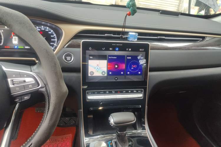 Used GAC Trumpchi GS5 2019 270T Automatic Luxury Edition Audio And AC Panel