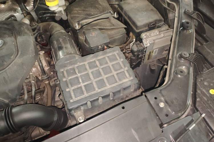 Used GAC Trumpchi GS5 2019 270T Automatic Luxury Edition Engine Bay Left