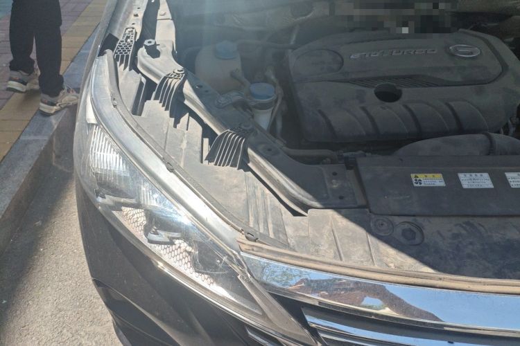 Used GAC Trumpchi GS5 2019 270T Automatic Luxury Edition Engine Bay Right