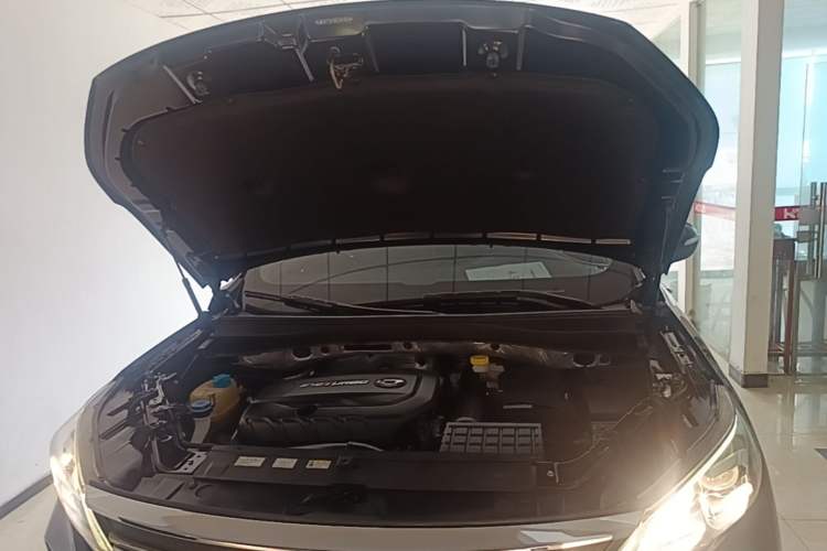 Used GAC Trumpchi GS5 2019 270T Automatic Elite Edition Engine Bay