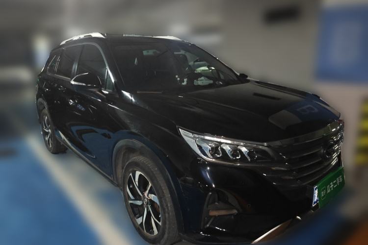 Used GAC Trumpchi GS5 2019 270T Automatic Luxury Edition Front Right 45 Deg