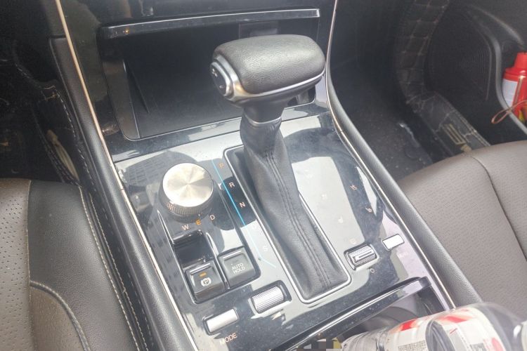 Used GAC Trumpchi GS5 2019 270T Automatic Luxury Edition Gear Lever