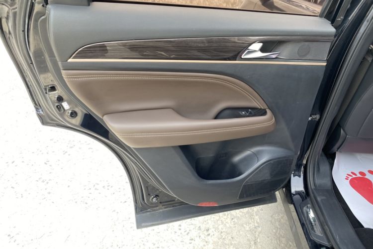 Used GAC Trumpchi GS5 2019 270T Automatic Luxury Edition Interior 7