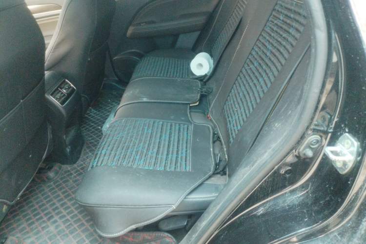 Used GAC Trumpchi GS5 2019 270T Automatic Luxury Edition Left Rear Seat