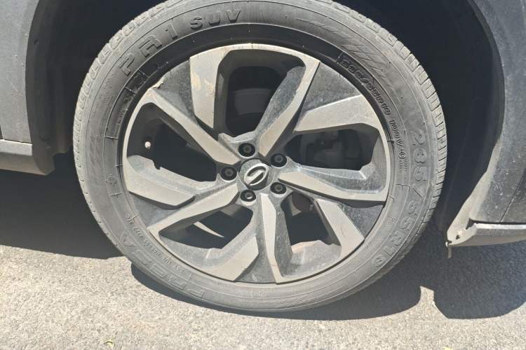 Used GAC Trumpchi GS5 2019 270T Automatic Luxury Edition Right Front Wheel Hub