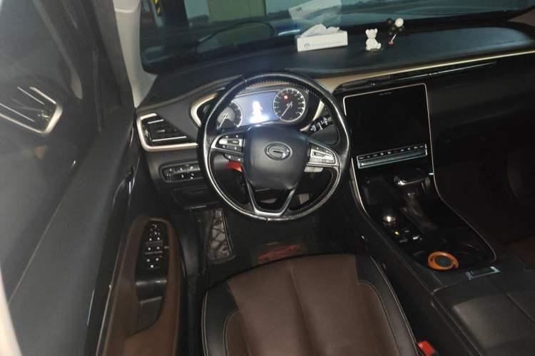 Used GAC Trumpchi GS5 2019 270T Automatic Luxury Edition Steering Wheel