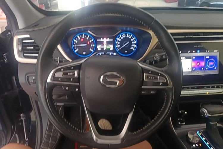 Used GAC Trumpchi GS5 2019 270T Automatic Elite Edition Steering Wheel