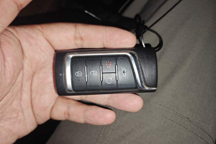 Used GAC Trumpchi GS5 2019 270T Automatic Luxury Edition Vehicle Key