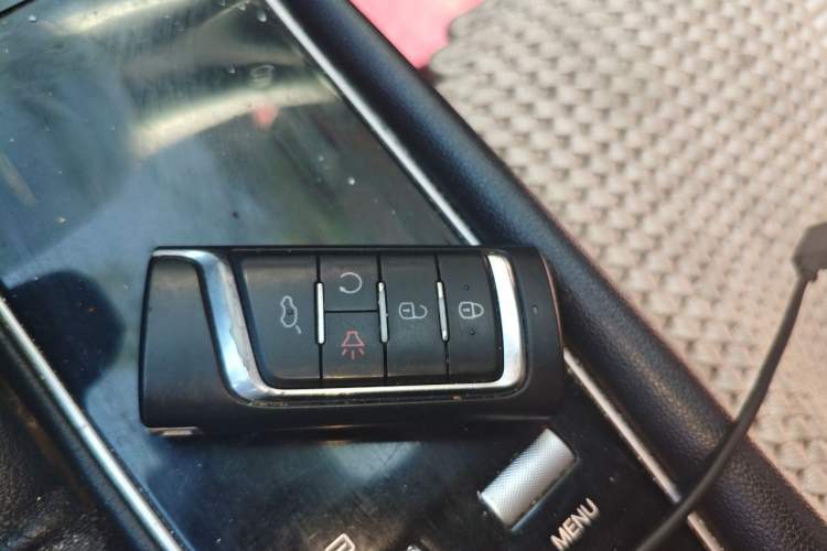 Used GAC Trumpchi GS5 2019 270T Automatic Luxury Edition Vehicle Key